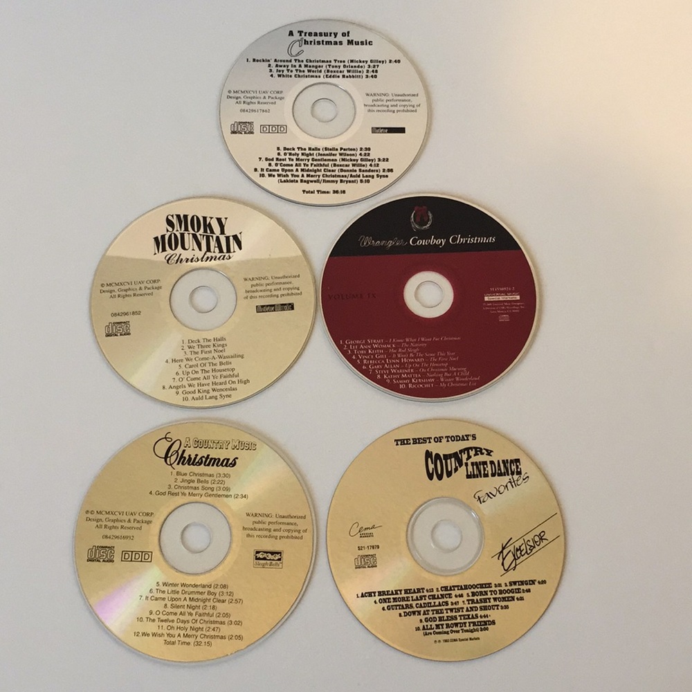 Lot of 5 Christmas Country Music CD's Disc 90’s